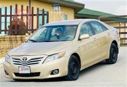 تۆیۆتا کامری